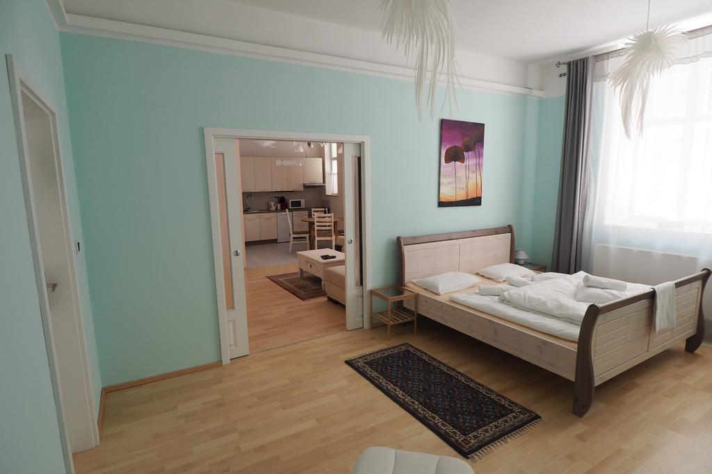 Art Nouveau Apartment Praha Bagian luar foto